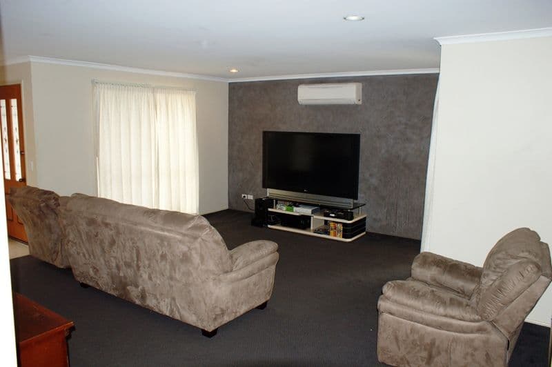 25 Renison Drive, KULUIN QLD 4558, Kuluin - Thumbnail 7