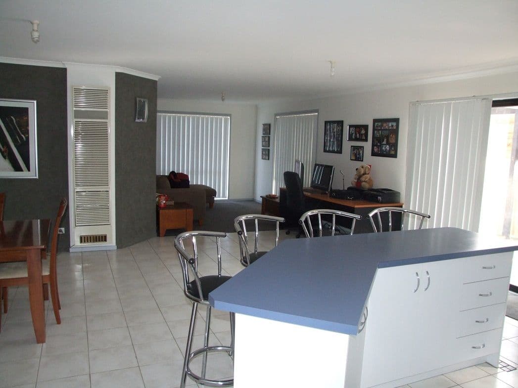 12 Wenden Court, BURNSIDE VIC 3023, Burnside - Thumbnail 5