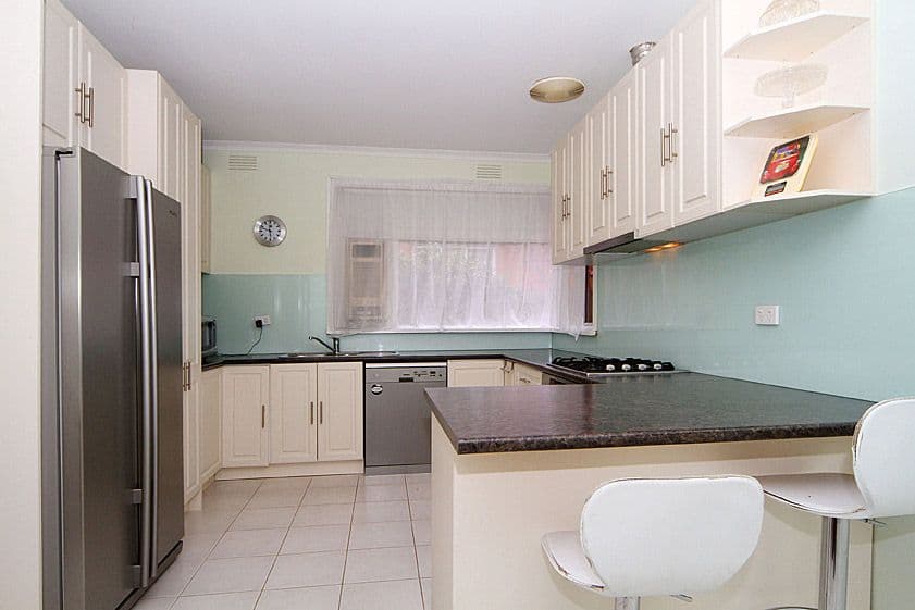 36 Morris Street, RESERVOIR VIC 3073, Reservoir - Thumbnail 3