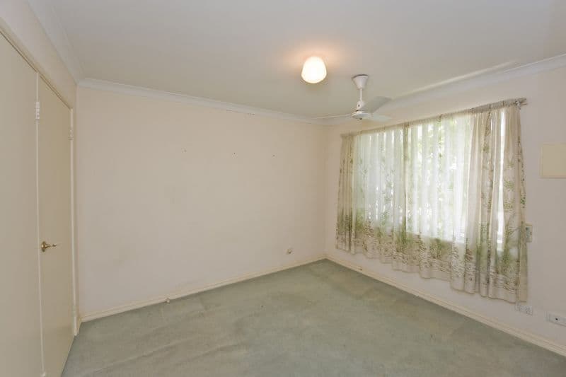 5 Edwards Crescent, REDCLIFFE WA 6104, Redcliffe - Thumbnail 4