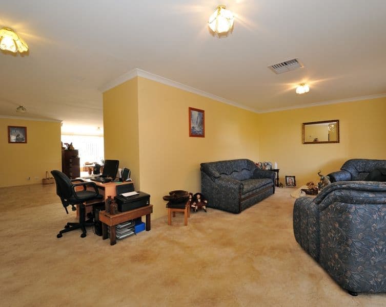75 Parkland Drive, WARNBRO WA 6169, Warnbro - Thumbnail 5