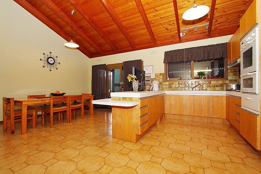 46 Moira Avenue, RESERVOIR VIC 3073, Reservoir - Thumbnail 3