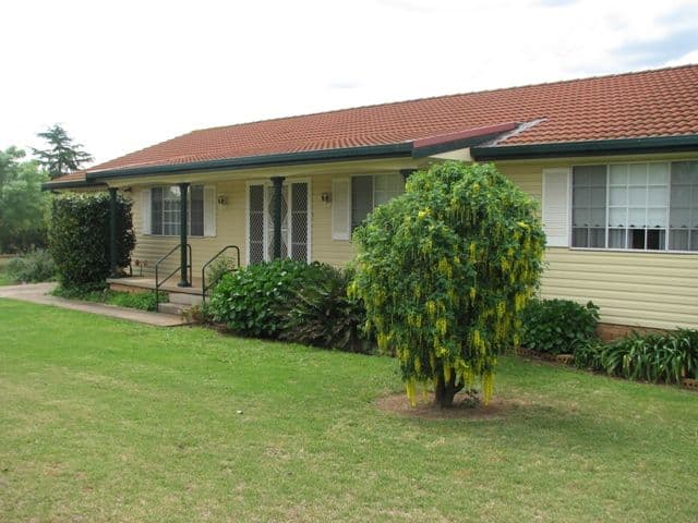 46 Cowra Road, COWRA NSW 2794, Cowra - Thumbnail 6