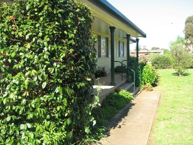 46 Cowra Road, COWRA NSW 2794, Cowra - Thumbnail 5