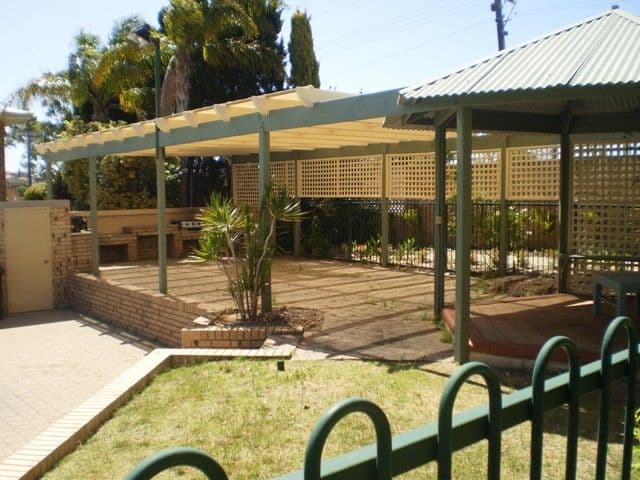 23/2 Pinewood Avenue (Cnr South St), KARDINYA WA 6163, Kardinya - Thumbnail 2