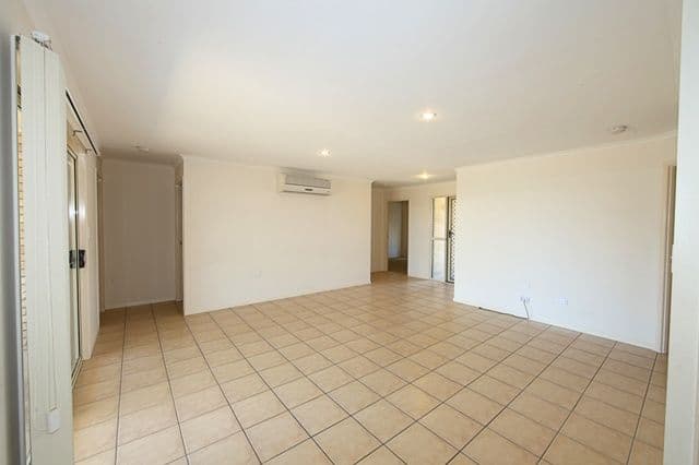 44 Paradise Avenue, THABEBAN QLD 4670, Thabeban - Thumbnail 4