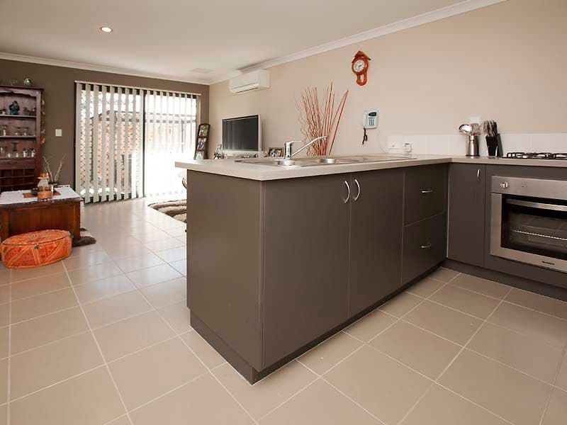 54 Crawford Street, EAST CANNINGTON WA 6107, East Cannington - Thumbnail 3