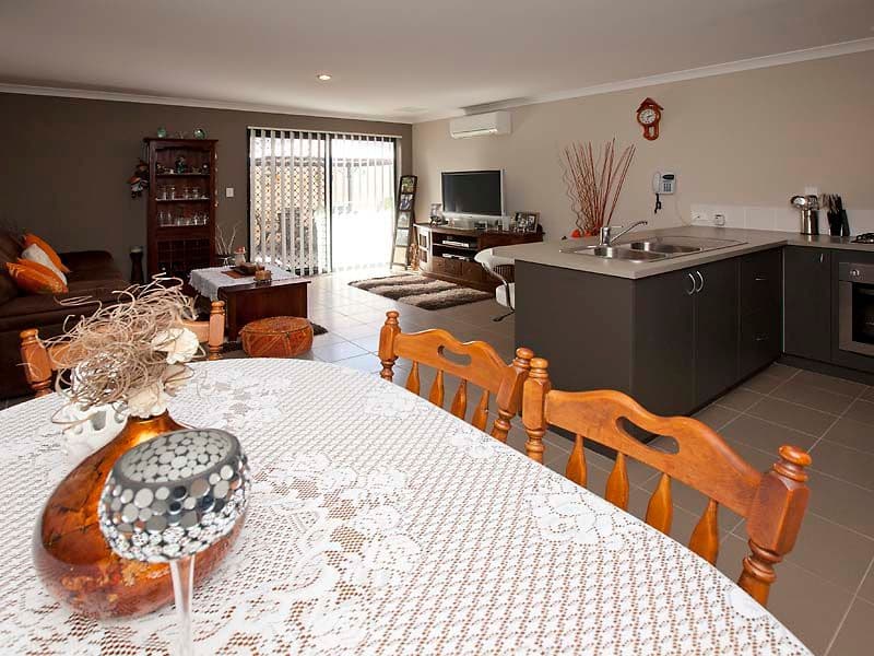 54 Crawford Street, EAST CANNINGTON WA 6107, East Cannington - Thumbnail 4
