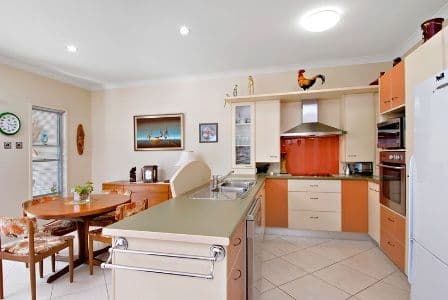 2 Grand Parade, KAWANA ISLAND QLD 4575, Kawana Island - Thumbnail 4