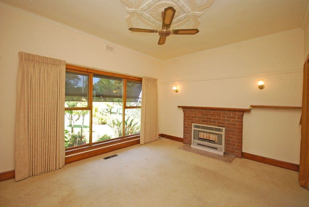 61 Gillies Street South, ALFREDTON VIC 3350, Alfredton - Thumbnail 4