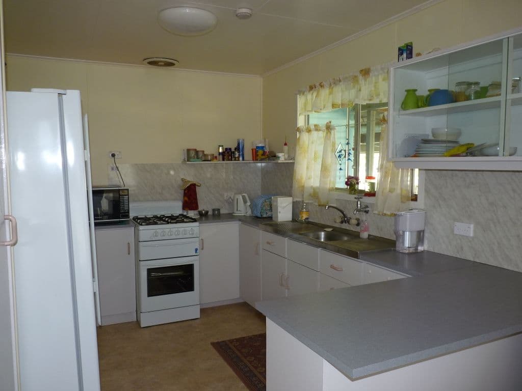 34 Milligan Street, OAKEY QLD 4401, Oakey - Thumbnail 3