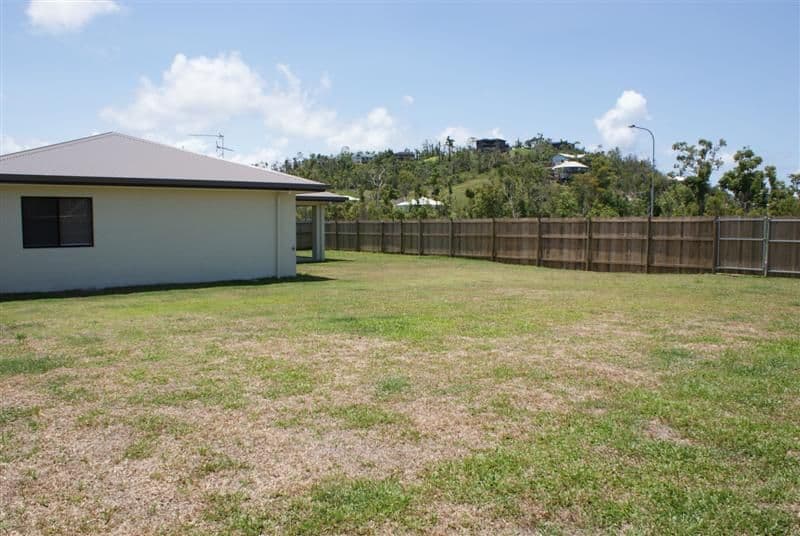 31 MIDSHIPMAN Street, SOUTH MISSION QLD 4852, South Mission Beach - Thumbnail 3