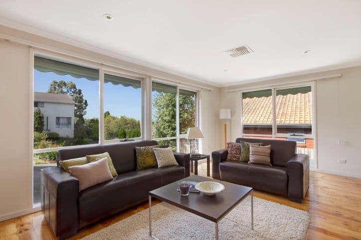 81 Larnoo Drive, DONCASTER EAST VIC 3109, Doncaster East - Thumbnail 2