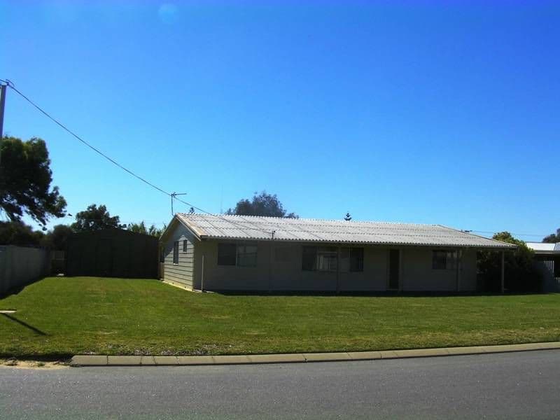 13 Rennie Crescent, LANCELIN WA 6044, Lancelin - Thumbnail 6