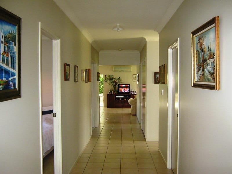 8 BROLGA Street, PORT DOUGLAS QLD 4877, Port Douglas - Thumbnail 2