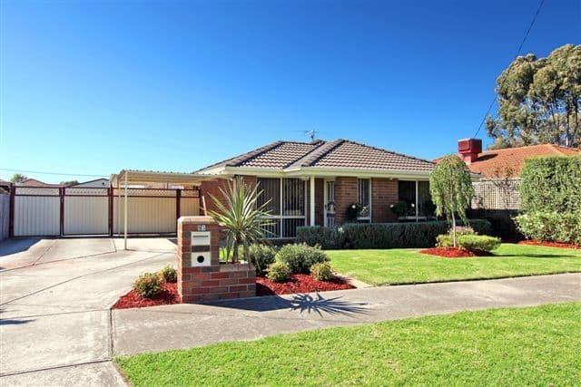 53 Gillingham Crescent, CRAIGIEBURN VIC 3064, Craigieburn - Image 1
