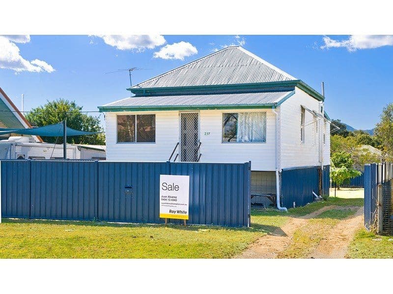 237 Kent Street, DEPOT HILL QLD 4700, Depot Hill - Image 1