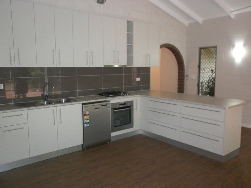11 Shoobridge Street, MILLNER NT 0810, Millner - Thumbnail 2