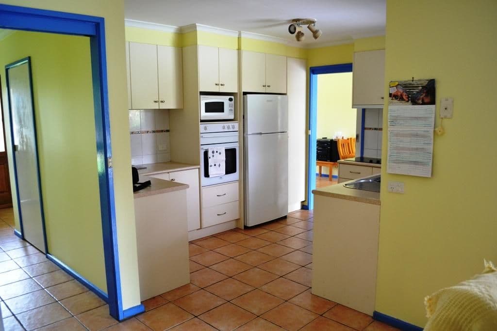 17 Higgins Avenue, SUNBURY VIC 3429, Sunbury - Thumbnail 4
