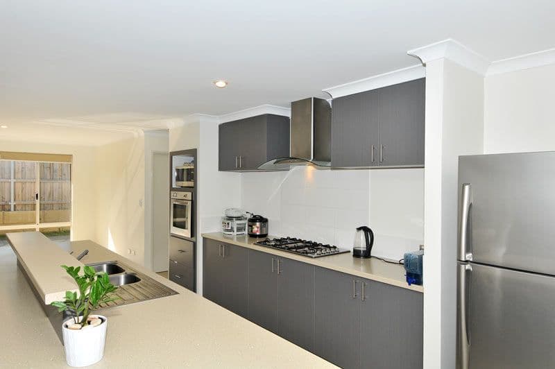 9 Senecio Way, HALLS HEAD WA 6210, Halls Head - Thumbnail 6