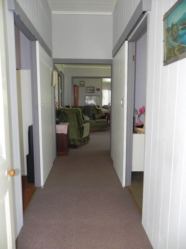 36 Railway, PITTSWORTH QLD 4356, Pittsworth - Thumbnail 5