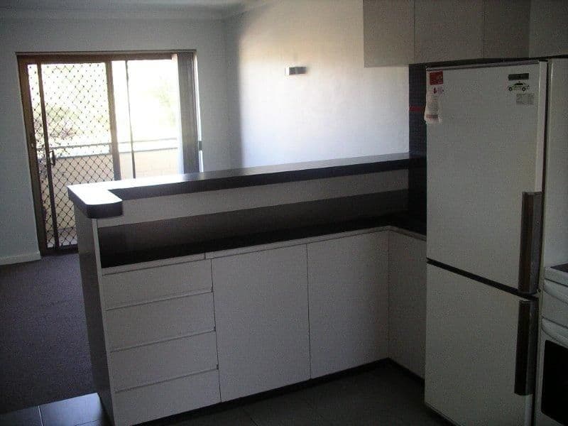 8/21 Pearl Parade, SCARBOROUGH WA 6019, Scarborough - Thumbnail 2