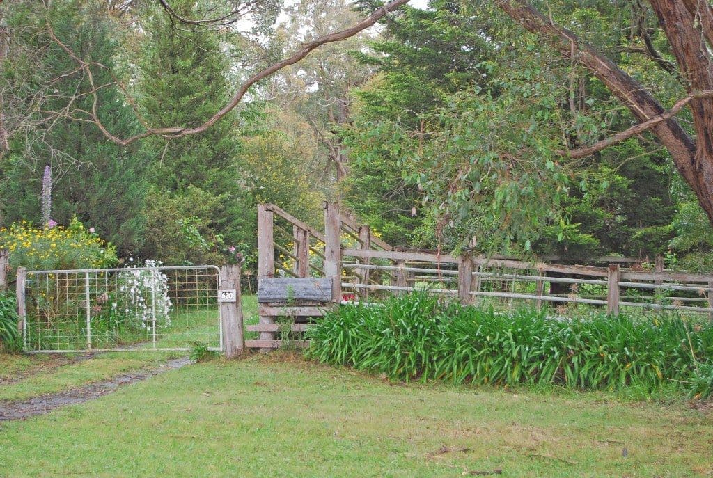 620 Navigators Road, NAVIGATORS  Victoria  3352, Australia, Navigators - Image 1