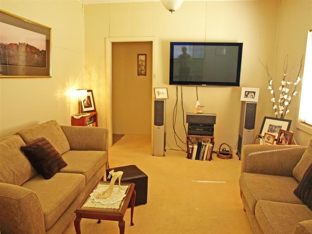 19 Ocean View Road, GOROKAN NSW 2263, Gorokan - Thumbnail 4