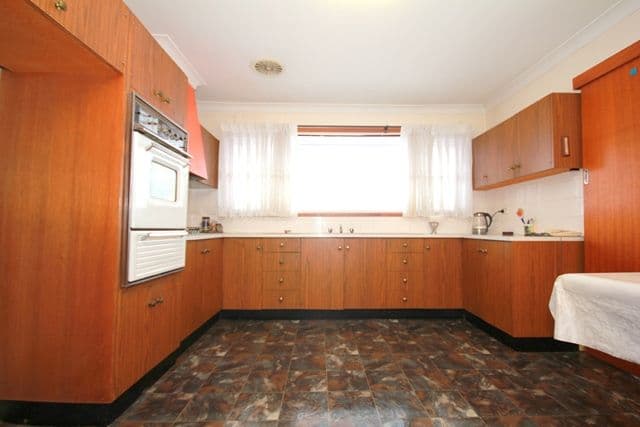 7 Parer Avenue, CONDELL PARK NSW 2200, Condell Park - Thumbnail 8
