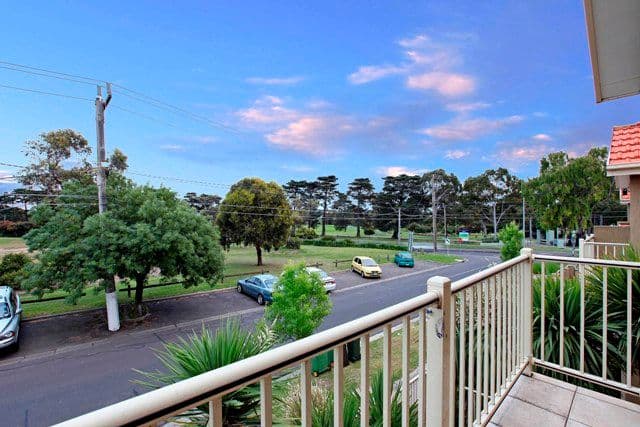 38 Spratling Street, RESERVOIR VIC 3073, Reservoir - Thumbnail 7