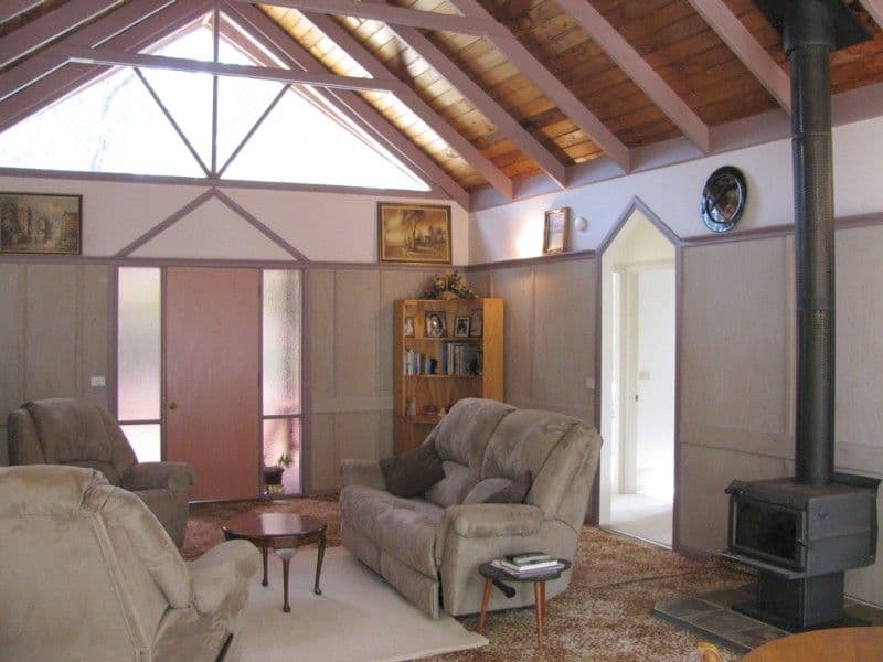 1 Connells Close, MOSSY POINT NSW 2537, Mossy Point - Thumbnail 2