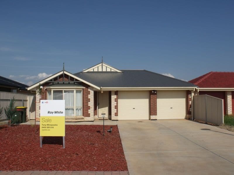 18 Burwood Road, MUNNO PARA WEST SA 5115, Munno Para West - Image 1