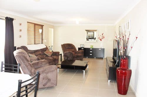 48 Hyland Drive, BUNGENDORE NSW 2621, Bungendore - Thumbnail 4