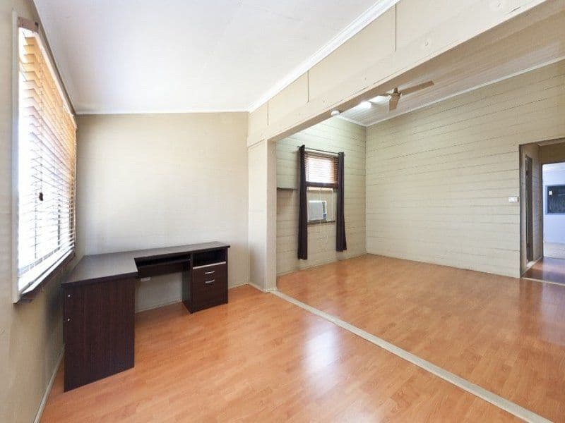 237 Kent Street, DEPOT HILL QLD 4700, Depot Hill - Thumbnail 6