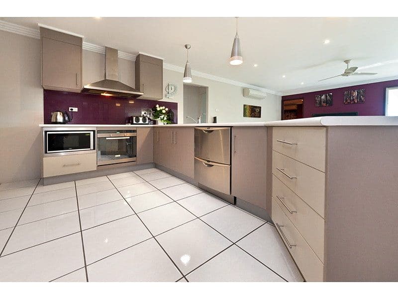3 Wittenberg Way, NORMAN GARDENS QLD 4701, Norman Gardens - Thumbnail 2