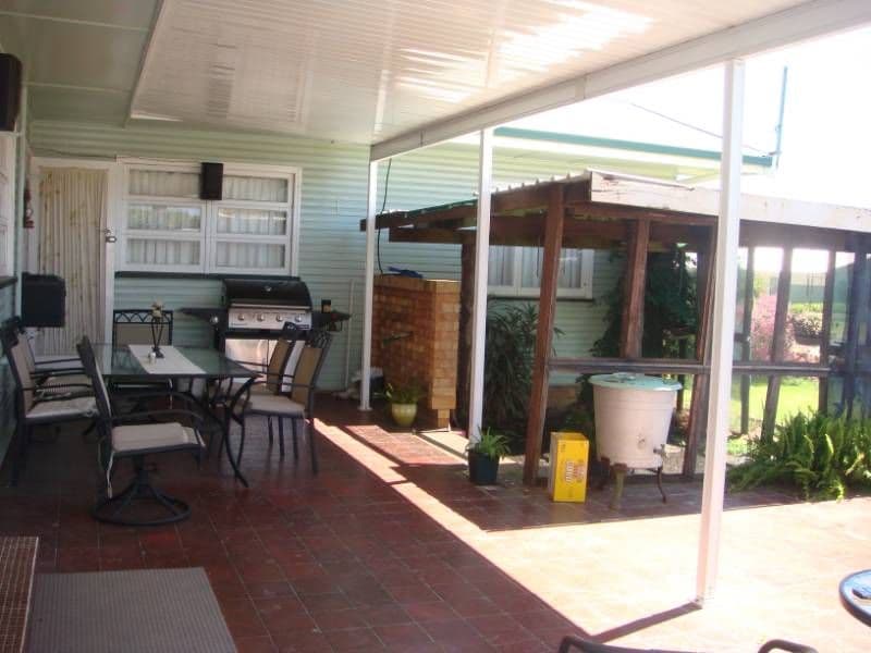 22 Windmill Road, CHINCHILLA QLD 4413, Chinchilla - Thumbnail 3