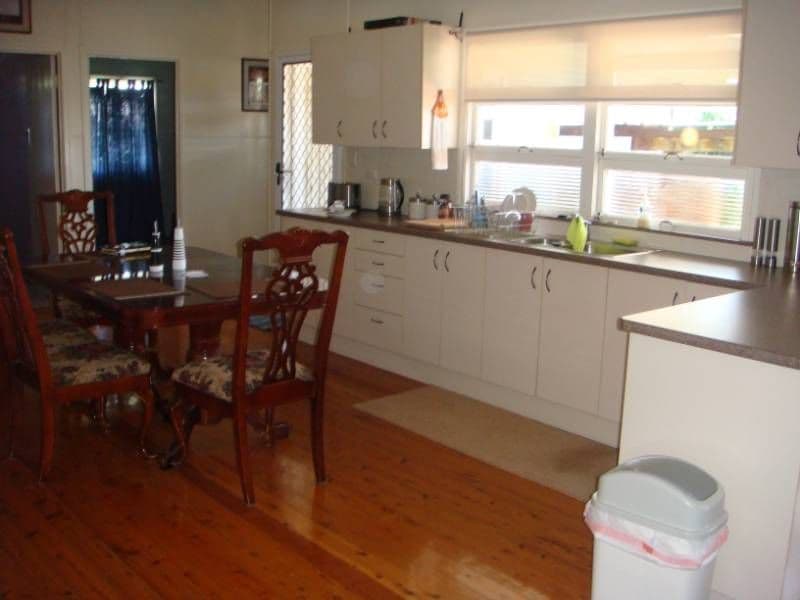 22 Windmill Road, CHINCHILLA QLD 4413, Chinchilla - Thumbnail 4