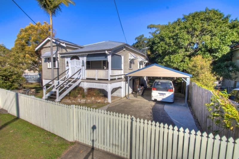 12 Smith Street, NORTH IPSWICH QLD 4305, North Ipswich - Thumbnail 2