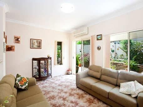 469 Rocky Point Road, SANS SOUCI NSW 2219, Sans Souci - Thumbnail 2