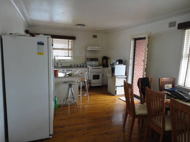 166 Maud Street, FAIRFIELD WEST NSW 2165, Fairfield West - Thumbnail 4