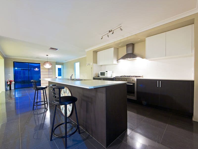 2 Layton Court, TRUGANINA VIC 3029, Truganina - Thumbnail 5
