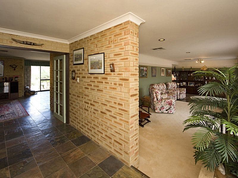 43 Laughton Way, LEEMING WA 6149, Leeming - Thumbnail 3