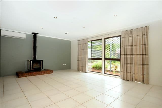 22 Clewley Crescent, RANGEVILLE QLD 4350, Rangeville - Thumbnail 3