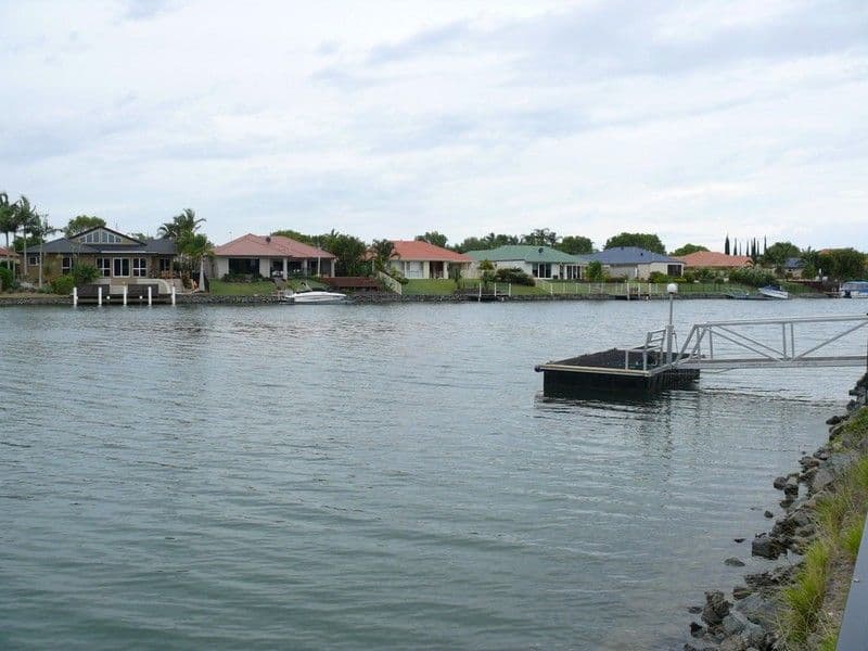 17 Westlake Court, HELENSVALE QLD 4212, Helensvale - Thumbnail 4