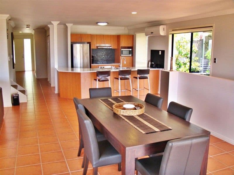 14 Woodward Lane, PACIFIC PINES QLD 4211, Pacific Pines - Thumbnail 5