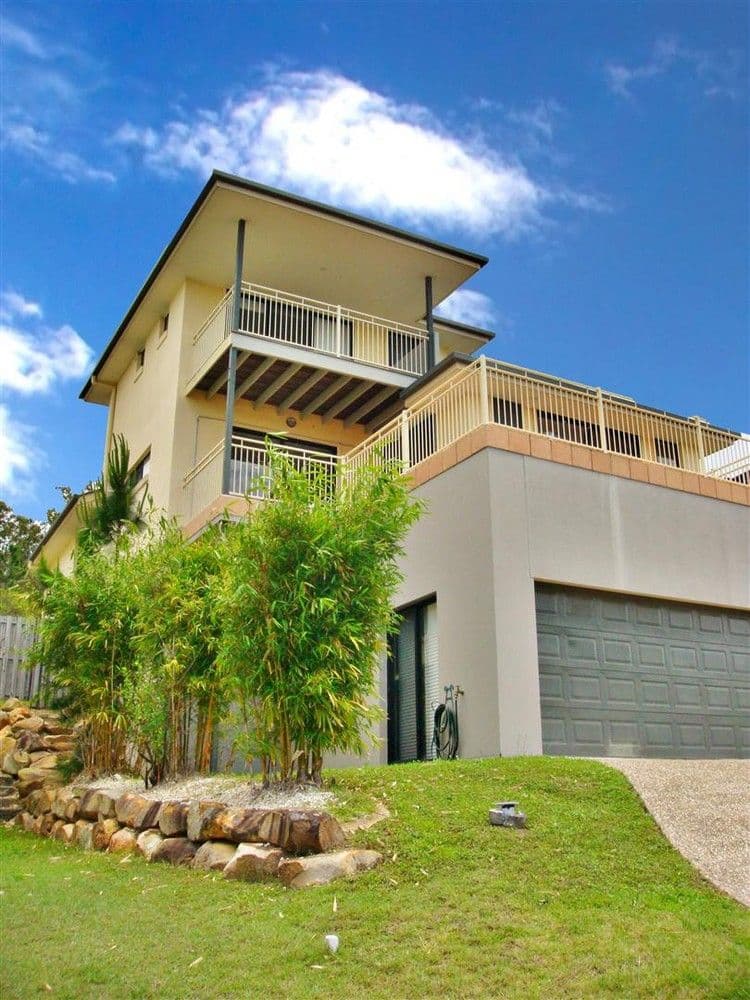 14 Woodward Lane, PACIFIC PINES QLD 4211, Pacific Pines - Thumbnail 3