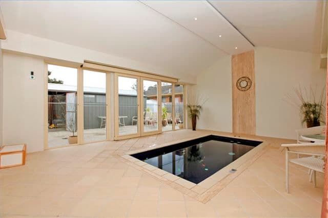 14 Dianne Avenue, CRAIGIEBURN VIC 3064, Craigieburn - Thumbnail 2