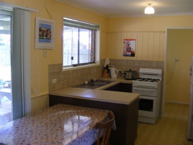 7 Wine Drive, WILSONTON HEIGHTS QLD 4350, Wilsonton Heights - Thumbnail 3