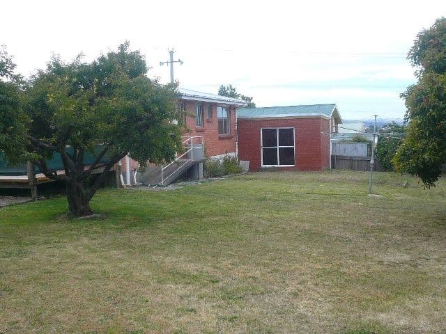 3 Paringa Avenue, NEWNHAM TAS 7248, Newnham - Thumbnail 2