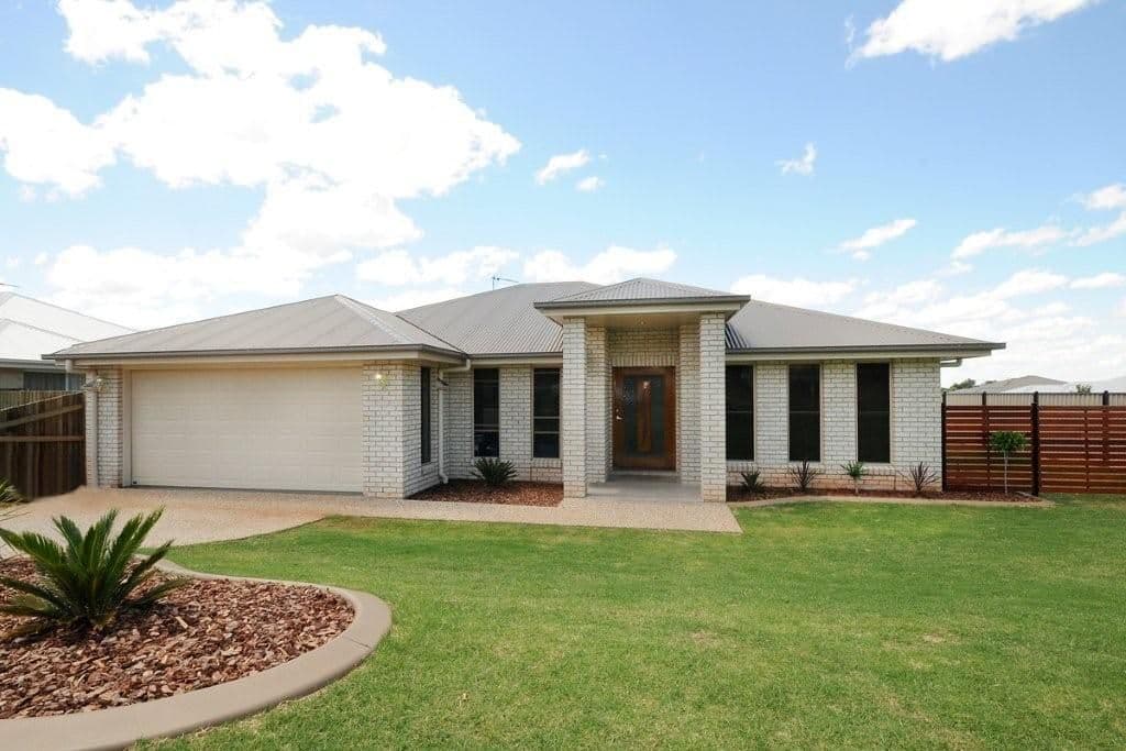 11 Tarlington Street, MIDDLE RIDGE QLD 4350, Middle Ridge - Image 1